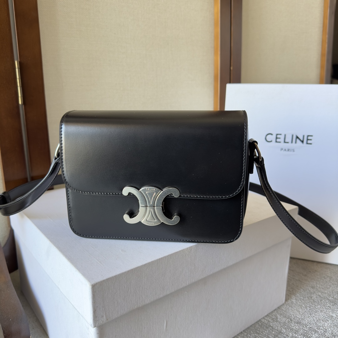 CELIN* TEEN TRIOMPHE BAG - 18.5*13.5*7CM [188423-7] CELINE CHANEL ACCESSORIES LOEWE SHOES LOUIS VUITTON DIRO YSL OTHER BRAND HANDBAGS BALENCIAGA BOTTEGA VENETA GOYARD HERMES BURBERRY VALENTINO GUCCI FENDI MIUMIU CHLOE PRADA BVLGARI SUITCASE NEW ARRIVAL 