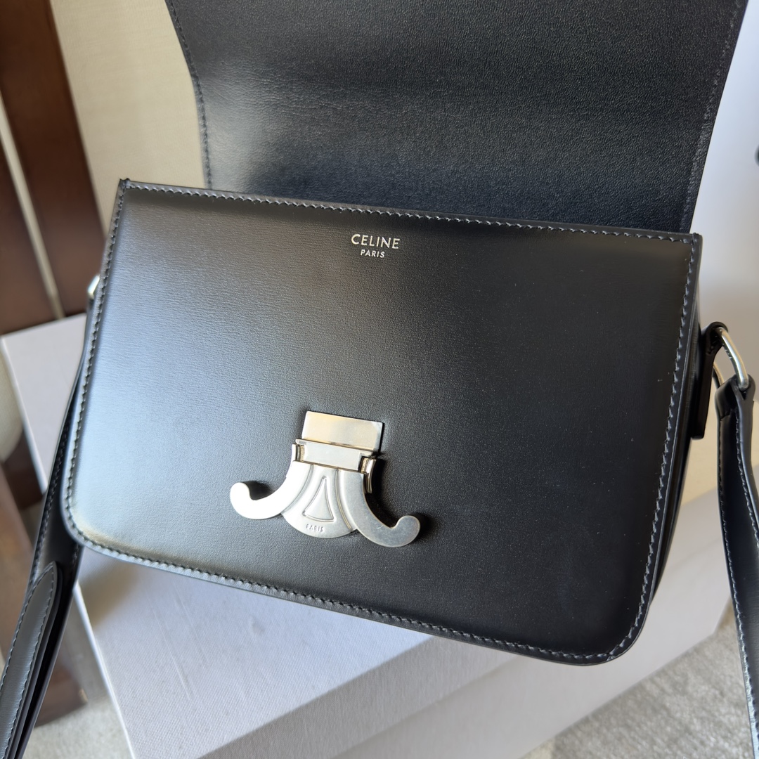 CELIN* TEEN TRIOMPHE BAG - 18.5*13.5*7CM [188423-7] CELINE CHANEL ACCESSORIES LOEWE SHOES LOUIS VUITTON DIRO YSL OTHER BRAND HANDBAGS BALENCIAGA BOTTEGA VENETA GOYARD HERMES BURBERRY VALENTINO GUCCI FENDI MIUMIU CHLOE PRADA BVLGARI SUITCASE NEW ARRIVAL 