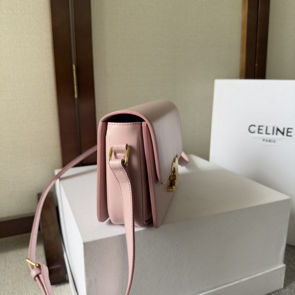 CELIN* TEEN TRIOMPHE BAG - 18.5*13.5*7CM [188423-6] CELINE CHANEL ACCESSORIES LOEWE SHOES LOUIS VUITTON DIRO YSL OTHER BRAND HANDBAGS BALENCIAGA BOTTEGA VENETA GOYARD HERMES BURBERRY VALENTINO GUCCI FENDI MIUMIU CHLOE PRADA BVLGARI SUITCASE NEW ARRIVAL 