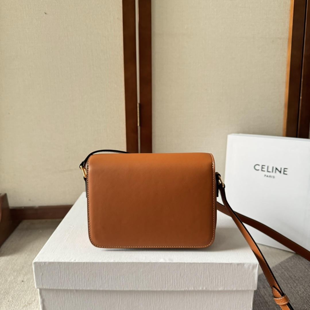 CELIN* TEEN TRIOMPHE BAG - 18.5*13.5*7CM [188423-5] CELINE CHANEL ACCESSORIES LOEWE SHOES LOUIS VUITTON DIRO YSL OTHER BRAND HANDBAGS BALENCIAGA BOTTEGA VENETA GOYARD HERMES BURBERRY VALENTINO GUCCI FENDI MIUMIU CHLOE PRADA BVLGARI SUITCASE NEW ARRIVAL 