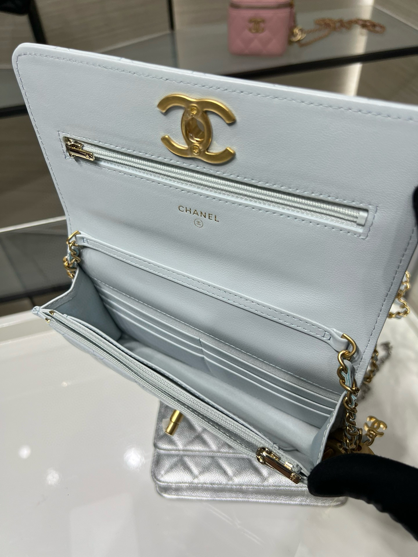 CL 25B WOC - 19CM [C21P9-034942] CELINE CHANEL ACCESSORIES LOEWE SHOES LOUIS VUITTON DIRO YSL OTHER BRAND HANDBAGS BALENCIAGA BOTTEGA VENETA GOYARD HERMES BURBERRY VALENTINO GUCCI FENDI MIUMIU CHLOE PRADA BVLGARI SUITCASE NEW ARRIVAL 