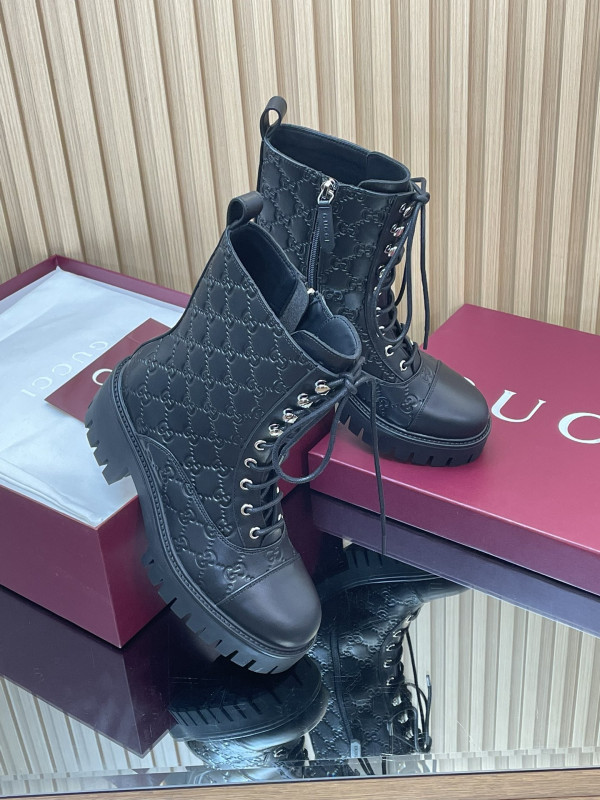 GUCCI BOOTS [C21P8-072122] CELINE CHANEL ACCESSORIES LOEWE SHOES LOUIS VUITTON DIRO YSL OTHER BRAND HANDBAGS BALENCIAGA BOTTEGA VENETA GOYARD HERMES BURBERRY VALENTINO GUCCI FENDI MIUMIU CHLOE PRADA BVLGARI SUITCASE NEW ARRIVAL 
