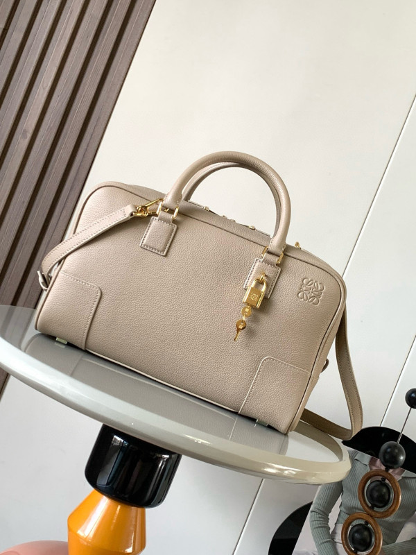 (image for) Loewe Amazona 28 bag in nappa calfskin - 28*11*18CM