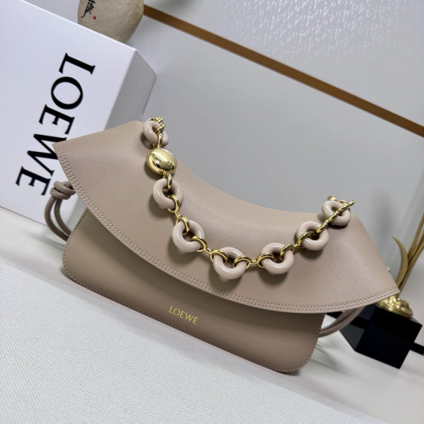 (image for) Loewe Medium Ola bag in smooth calfskin - 26*18*13CM