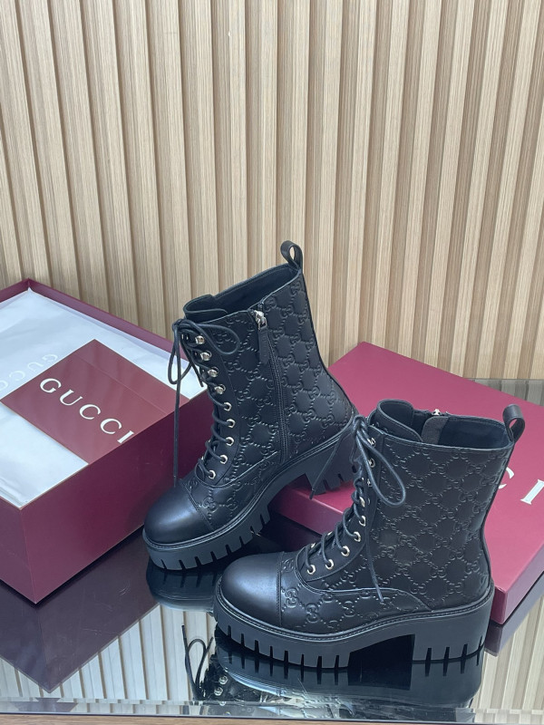 (image for) GUCCI BOOTS