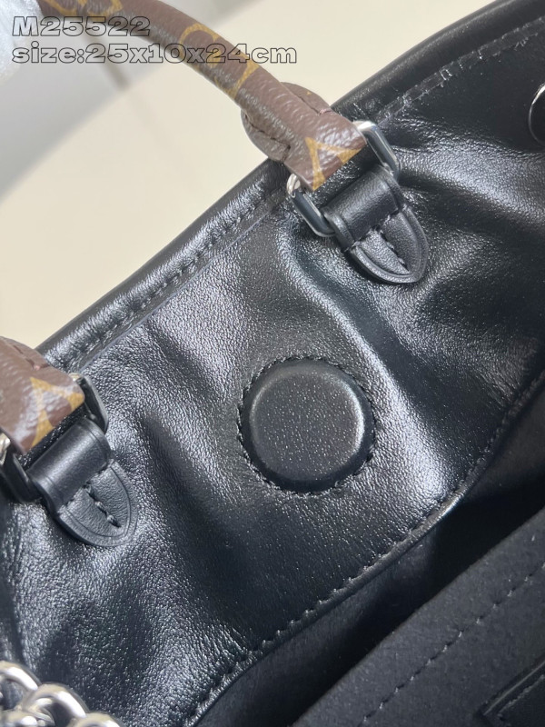 Louis Vuitton Off Duty Backpack Vibe - 25*10*24CM [M25522] CELINE CHANEL ACCESSORIES LOEWE SHOES LOUIS VUITTON DIRO YSL OTHER BRAND HANDBAGS BALENCIAGA BOTTEGA VENETA GOYARD HERMES BURBERRY VALENTINO GUCCI FENDI MIUMIU CHLOE PRADA BVLGARI SUITCASE NEW ARRIVAL 