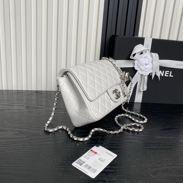 CL 25B FLAP BAG WITH LAMBSKIN - 14.5×23.5×7CM [C21N1-084912] CELINE CHANEL ACCESSORIES LOEWE SHOES LOUIS VUITTON DIRO YSL OTHER BRAND HANDBAGS BALENCIAGA BOTTEGA VENETA GOYARD HERMES BURBERRY VALENTINO GUCCI FENDI MIUMIU CHLOE PRADA BVLGARI SUITCASE NEW ARRIVAL 