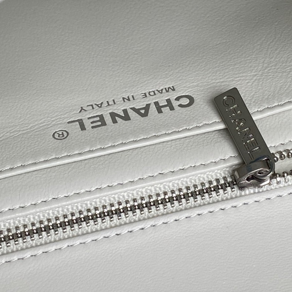 CL 25B FLAP BAG WITH LAMBSKIN - 14.5×23.5×7CM [C21N1-084912] CELINE CHANEL ACCESSORIES LOEWE SHOES LOUIS VUITTON DIRO YSL OTHER BRAND HANDBAGS BALENCIAGA BOTTEGA VENETA GOYARD HERMES BURBERRY VALENTINO GUCCI FENDI MIUMIU CHLOE PRADA BVLGARI SUITCASE NEW ARRIVAL 
