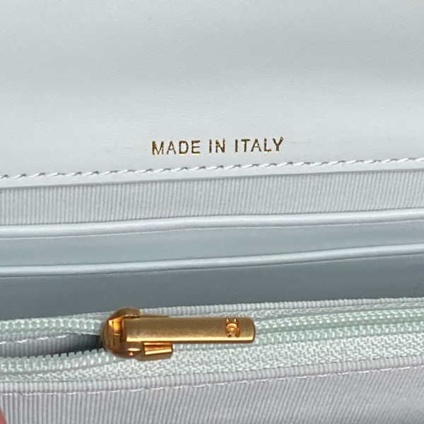 CL FLAP BAG WITH TOP HANDLE -18.5CM [C21N1-084358] CELINE CHANEL ACCESSORIES LOEWE SHOES LOUIS VUITTON DIRO YSL OTHER BRAND HANDBAGS BALENCIAGA BOTTEGA VENETA GOYARD HERMES BURBERRY VALENTINO GUCCI FENDI MIUMIU CHLOE PRADA BVLGARI SUITCASE NEW ARRIVAL 
