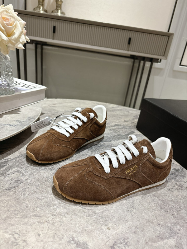 Prada Montecarlo Re-Edition 2005 suede sneakers [C21N0-082712] CELINE CHANEL ACCESSORIES LOEWE SHOES LOUIS VUITTON DIRO YSL OTHER BRAND HANDBAGS BALENCIAGA BOTTEGA VENETA GOYARD HERMES BURBERRY VALENTINO GUCCI FENDI MIUMIU CHLOE PRADA BVLGARI SUITCASE NEW ARRIVAL 