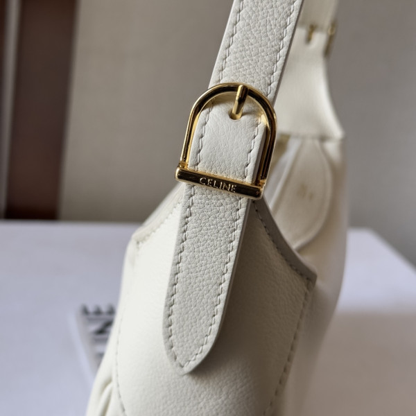 Celin* Mini Romy Shoulder Bag - 19*14*5CM [C21MZ-085234] CELINE CHANEL ACCESSORIES LOEWE SHOES LOUIS VUITTON DIRO YSL OTHER BRAND HANDBAGS BALENCIAGA BOTTEGA VENETA GOYARD HERMES BURBERRY VALENTINO GUCCI FENDI MIUMIU CHLOE PRADA BVLGARI SUITCASE NEW ARRIVAL 