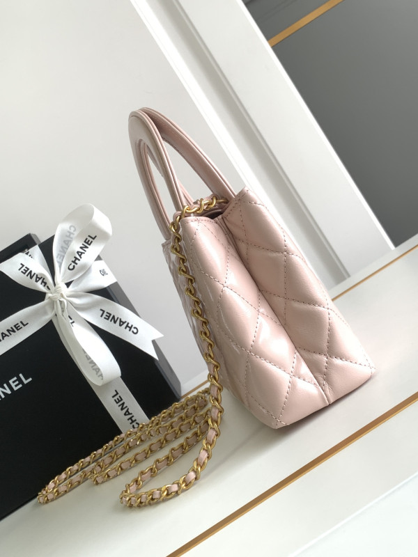 CL Kelly Bag-13*19*7*cm [C21MX-075530] CELINE CHANEL ACCESSORIES LOEWE SHOES LOUIS VUITTON DIRO YSL OTHER BRAND HANDBAGS BALENCIAGA BOTTEGA VENETA GOYARD HERMES BURBERRY VALENTINO GUCCI FENDI MIUMIU CHLOE PRADA BVLGARI SUITCASE NEW ARRIVAL 