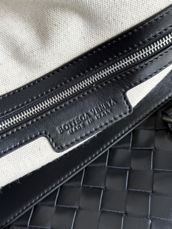 BOTTEGA VENETA Intrecciato Cabin Duffle-50*27*24cm [795287-2] CELINE CHANEL ACCESSORIES LOEWE SHOES LOUIS VUITTON DIRO YSL OTHER BRAND HANDBAGS BALENCIAGA BOTTEGA VENETA GOYARD HERMES BURBERRY VALENTINO GUCCI FENDI MIUMIU CHLOE PRADA BVLGARI SUITCASE NEW ARRIVAL 