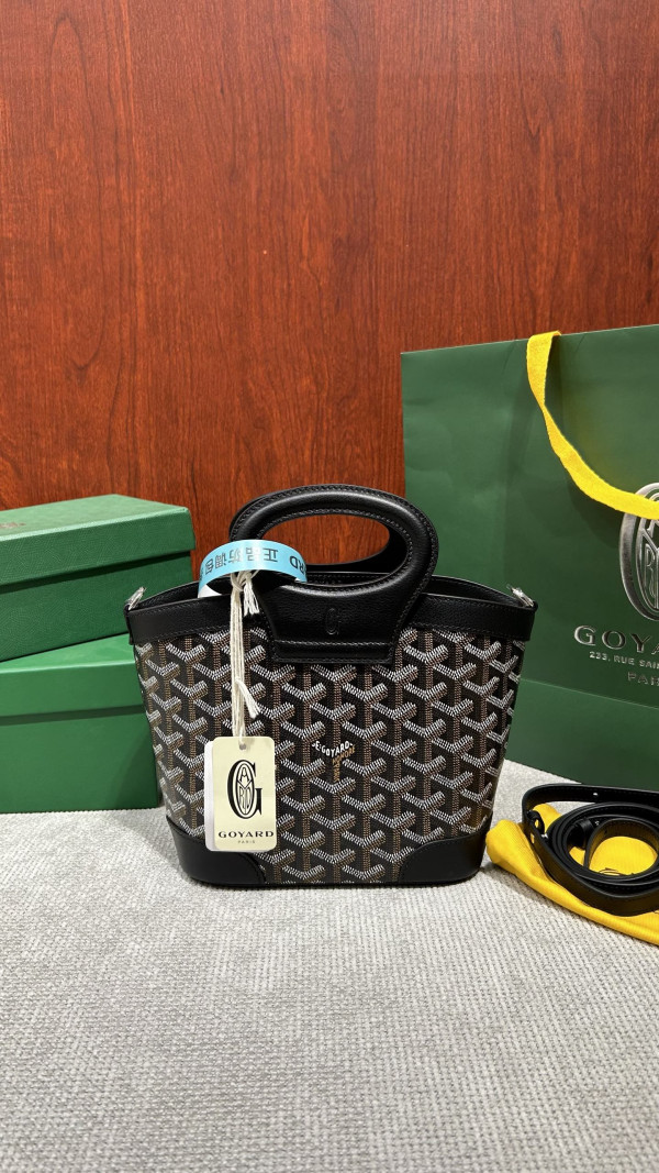 GOYARD BELUGA - 23×18.5×8cm [C21MR-093415] CELINE CHANEL ACCESSORIES LOEWE SHOES LOUIS VUITTON DIRO YSL OTHER BRAND HANDBAGS BALENCIAGA BOTTEGA VENETA GOYARD HERMES BURBERRY VALENTINO GUCCI FENDI MIUMIU CHLOE PRADA BVLGARI SUITCASE NEW ARRIVAL 
