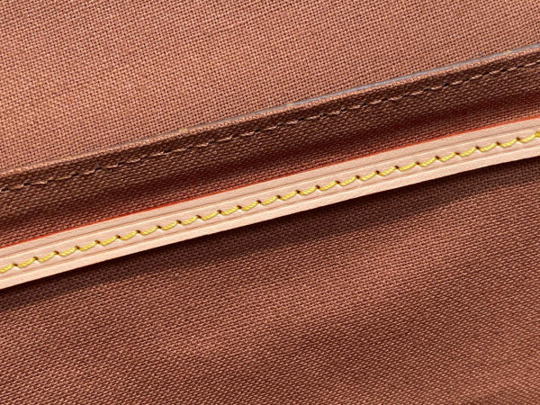 Louis Vuitton Odyssee MM - 24*18*36CM [M26040] CELINE CHANEL ACCESSORIES LOEWE SHOES LOUIS VUITTON DIRO YSL OTHER BRAND HANDBAGS BALENCIAGA BOTTEGA VENETA GOYARD HERMES BURBERRY VALENTINO GUCCI FENDI MIUMIU CHLOE PRADA BVLGARI SUITCASE NEW ARRIVAL 