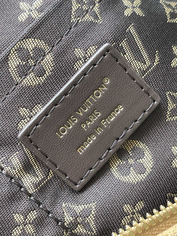 Louis Vuitton Express Travel - 20*27*45CM [M26451磨砂皮] CELINE CHANEL ACCESSORIES LOEWE SHOES LOUIS VUITTON DIRO YSL OTHER BRAND HANDBAGS BALENCIAGA BOTTEGA VENETA GOYARD HERMES BURBERRY VALENTINO GUCCI FENDI MIUMIU CHLOE PRADA BVLGARI SUITCASE NEW ARRIVAL 