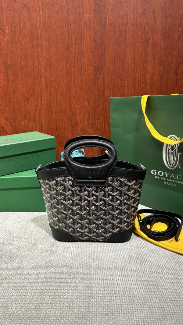 GOYARD BELUGA - 23×18.5×8cm (image for) GOYARD BELUGA - 23×18.5×8cm