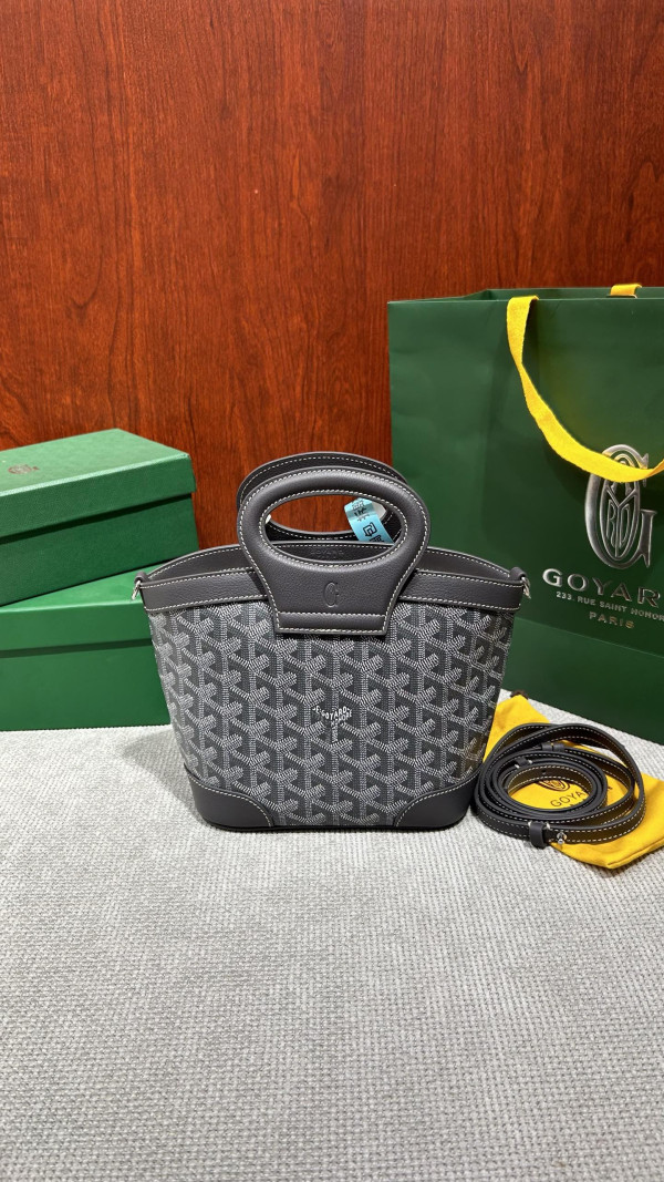 GOYARD BELUGA - 23×18.5×8cm (image for) GOYARD BELUGA - 23×18.5×8cm
