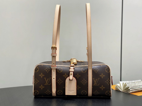 (image for) Louis Vuitton Hang ON - 11.5*6.5*26CM