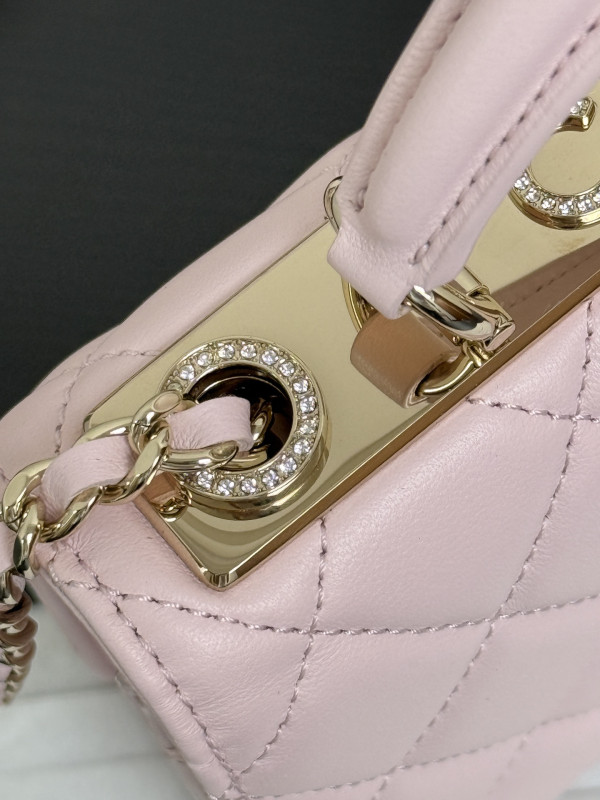 CL trendy CC -18CM [C21MJ-085213] CELINE CHANEL ACCESSORIES LOEWE SHOES LOUIS VUITTON DIRO YSL OTHER BRAND HANDBAGS BALENCIAGA BOTTEGA VENETA GOYARD HERMES BURBERRY VALENTINO GUCCI FENDI MIUMIU CHLOE PRADA BVLGARI SUITCASE NEW ARRIVAL 