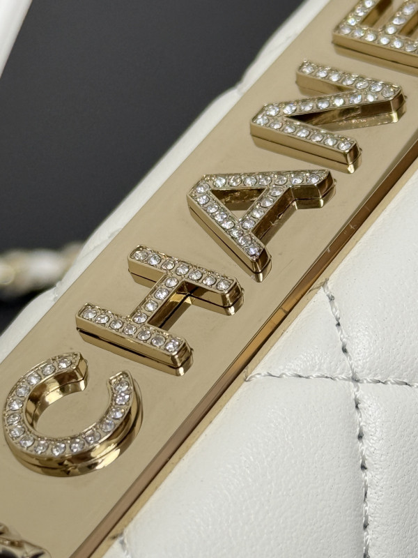 CL trendy CC -18CM [C21MJ-085116] CELINE CHANEL ACCESSORIES LOEWE SHOES LOUIS VUITTON DIRO YSL OTHER BRAND HANDBAGS BALENCIAGA BOTTEGA VENETA GOYARD HERMES BURBERRY VALENTINO GUCCI FENDI MIUMIU CHLOE PRADA BVLGARI SUITCASE NEW ARRIVAL 