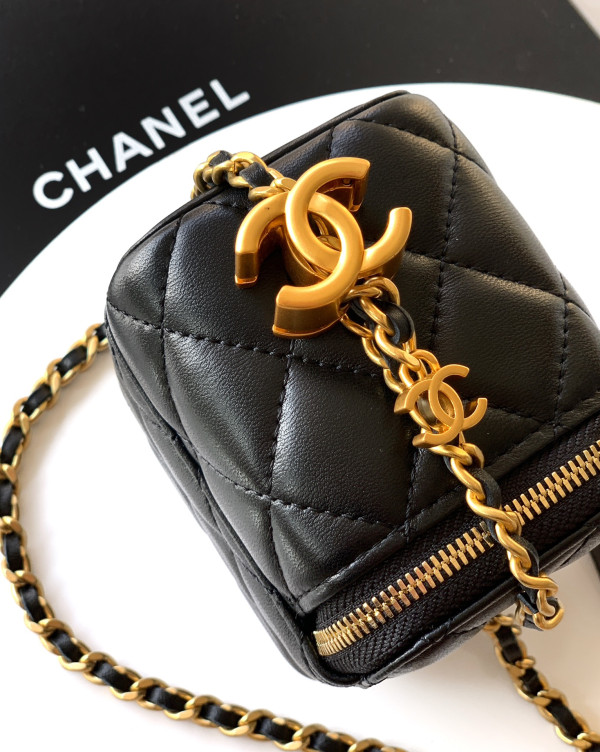 CL VANITY CASE - 11*8.5*7CM [C21MJ-083955] CELINE CHANEL ACCESSORIES LOEWE SHOES LOUIS VUITTON DIRO YSL OTHER BRAND HANDBAGS BALENCIAGA BOTTEGA VENETA GOYARD HERMES BURBERRY VALENTINO GUCCI FENDI MIUMIU CHLOE PRADA BVLGARI SUITCASE NEW ARRIVAL 
