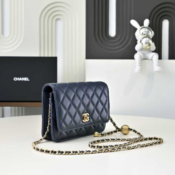 CL WALLET ON CHAIN-19CM [AP1450-3] CELINE CHANEL ACCESSORIES LOEWE SHOES LOUIS VUITTON DIRO YSL OTHER BRAND HANDBAGS BALENCIAGA BOTTEGA VENETA GOYARD HERMES BURBERRY VALENTINO GUCCI FENDI MIUMIU CHLOE PRADA BVLGARI SUITCASE NEW ARRIVAL 