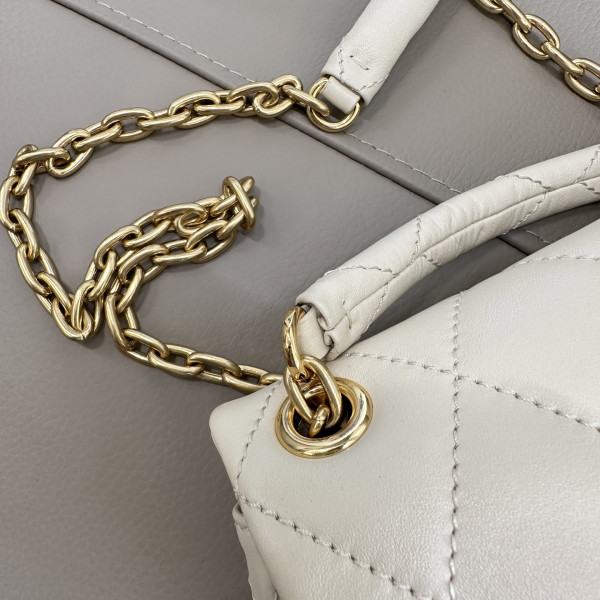 Burberry Small Strand Bag? - 20.5*7.5*16CM [C21MA-022535] CELINE CHANEL ACCESSORIES LOEWE SHOES LOUIS VUITTON DIRO YSL OTHER BRAND HANDBAGS BALENCIAGA BOTTEGA VENETA GOYARD HERMES BURBERRY VALENTINO GUCCI FENDI MIUMIU CHLOE PRADA BVLGARI SUITCASE NEW ARRIVAL 
