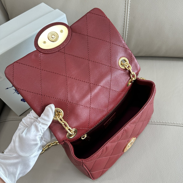 Burberry Small Strand Bag? - 20.5*7.5*16CM [C21MA-022229] CELINE CHANEL ACCESSORIES LOEWE SHOES LOUIS VUITTON DIRO YSL OTHER BRAND HANDBAGS BALENCIAGA BOTTEGA VENETA GOYARD HERMES BURBERRY VALENTINO GUCCI FENDI MIUMIU CHLOE PRADA BVLGARI SUITCASE NEW ARRIVAL 