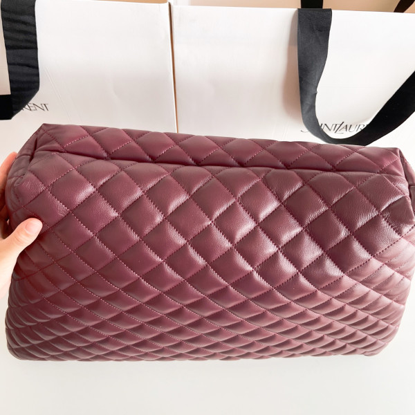 YSL ICARE MAXI SHOPPING BAG [C21MA-015131] CELINE CHANEL ACCESSORIES LOEWE SHOES LOUIS VUITTON DIRO YSL OTHER BRAND HANDBAGS BALENCIAGA BOTTEGA VENETA GOYARD HERMES BURBERRY VALENTINO GUCCI FENDI MIUMIU CHLOE PRADA BVLGARI SUITCASE NEW ARRIVAL 
