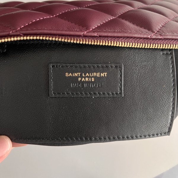 YSL ICARE MAXI SHOPPING BAG [C21MA-015131] CELINE CHANEL ACCESSORIES LOEWE SHOES LOUIS VUITTON DIRO YSL OTHER BRAND HANDBAGS BALENCIAGA BOTTEGA VENETA GOYARD HERMES BURBERRY VALENTINO GUCCI FENDI MIUMIU CHLOE PRADA BVLGARI SUITCASE NEW ARRIVAL 