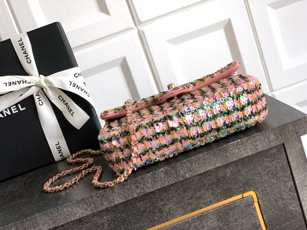 CL FLAP BAG - 20CM [C21KA-090951] CELINE CHANEL ACCESSORIES LOEWE SHOES LOUIS VUITTON DIRO YSL OTHER BRAND HANDBAGS BALENCIAGA BOTTEGA VENETA GOYARD HERMES BURBERRY VALENTINO GUCCI FENDI MIUMIU CHLOE PRADA BVLGARI SUITCASE NEW ARRIVAL 
