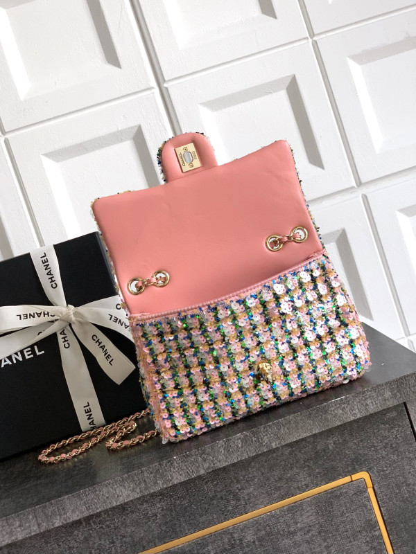 CL FLAP BAG - 20CM [C21KA-090951] CELINE CHANEL ACCESSORIES LOEWE SHOES LOUIS VUITTON DIRO YSL OTHER BRAND HANDBAGS BALENCIAGA BOTTEGA VENETA GOYARD HERMES BURBERRY VALENTINO GUCCI FENDI MIUMIU CHLOE PRADA BVLGARI SUITCASE NEW ARRIVAL 