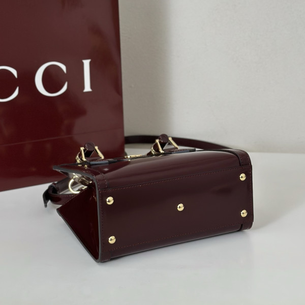 Gucci Diana small tote bag - 20*16*10CM [832936安可拉红] CELINE CHANEL ACCESSORIES LOEWE SHOES LOUIS VUITTON DIRO YSL OTHER BRAND HANDBAGS BALENCIAGA BOTTEGA VENETA GOYARD HERMES BURBERRY VALENTINO GUCCI FENDI MIUMIU CHLOE PRADA BVLGARI SUITCASE NEW ARRIVAL 