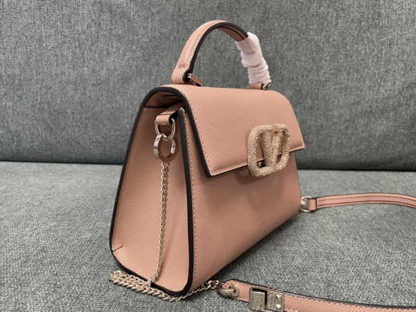 VALENTINO SMALL VSLING HANDBAG [C21K1-083518] CELINE CHANEL ACCESSORIES LOEWE SHOES LOUIS VUITTON DIRO YSL OTHER BRAND HANDBAGS BALENCIAGA BOTTEGA VENETA GOYARD HERMES BURBERRY VALENTINO GUCCI FENDI MIUMIU CHLOE PRADA BVLGARI SUITCASE NEW ARRIVAL 