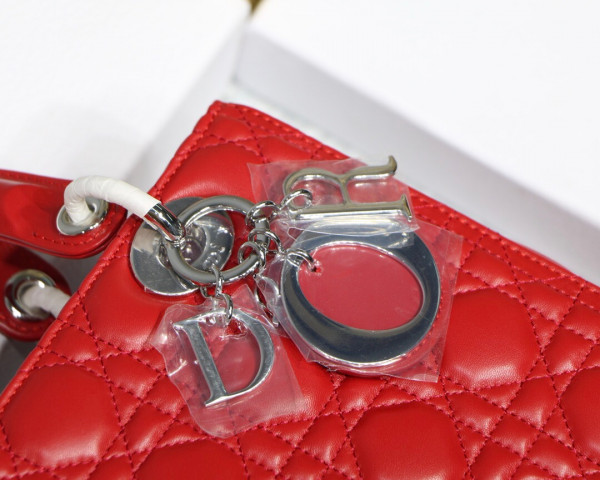 SALVATORE FERRAGAMO BELT [C21JY-021125] CELINE CHANEL ACCESSORIES LOEWE SHOES LOUIS VUITTON DIRO YSL OTHER BRAND HANDBAGS BALENCIAGA BOTTEGA VENETA GOYARD HERMES BURBERRY VALENTINO GUCCI FENDI MIUMIU CHLOE PRADA BVLGARI SUITCASE NEW ARRIVAL 