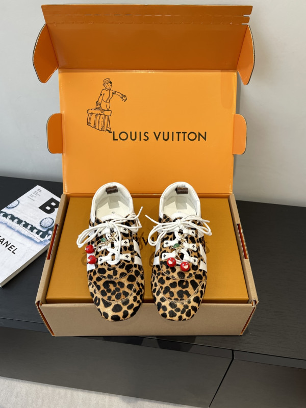 LOUIS VUITTON Sneakerina (image for) LOUIS VUITTON Sneakerina