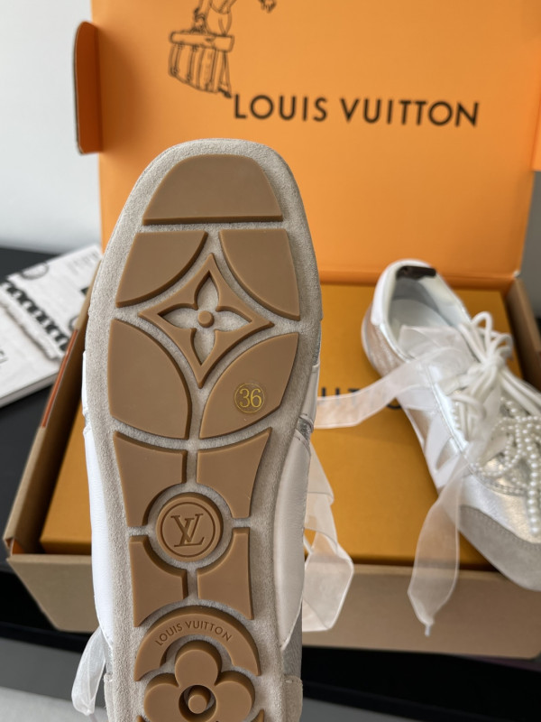 LOUIS VUITTON Sneakerina [C21JW-081137] CELINE CHANEL ACCESSORIES LOEWE SHOES LOUIS VUITTON DIRO YSL OTHER BRAND HANDBAGS BALENCIAGA BOTTEGA VENETA GOYARD HERMES BURBERRY VALENTINO GUCCI FENDI MIUMIU CHLOE PRADA BVLGARI SUITCASE NEW ARRIVAL 