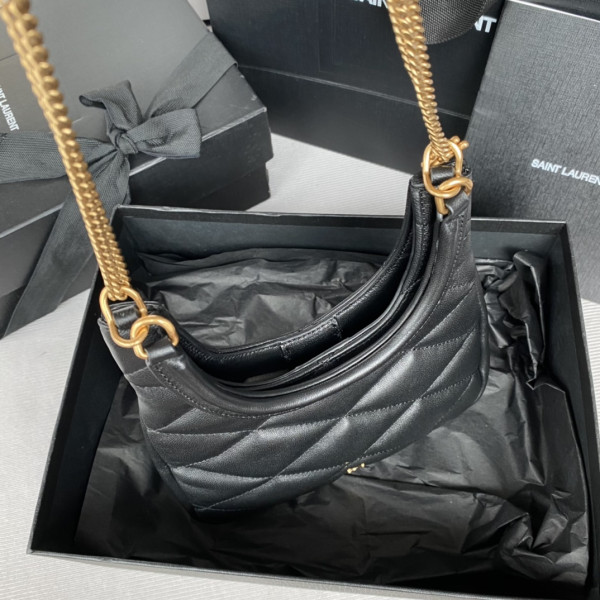 YSL SADE hobo in lambskin - 19x21x4cm [793608] CELINE CHANEL ACCESSORIES LOEWE SHOES LOUIS VUITTON DIRO YSL OTHER BRAND HANDBAGS BALENCIAGA BOTTEGA VENETA GOYARD HERMES BURBERRY VALENTINO GUCCI FENDI MIUMIU CHLOE PRADA BVLGARI SUITCASE NEW ARRIVAL 