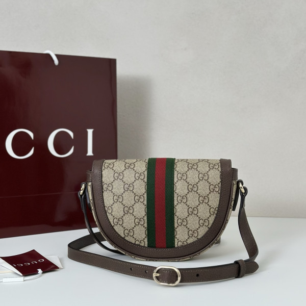 Gucci Ophidia small shoulder bag - 20*13.5*4CM [838476] CELINE CHANEL ACCESSORIES LOEWE SHOES LOUIS VUITTON DIRO YSL OTHER BRAND HANDBAGS BALENCIAGA BOTTEGA VENETA GOYARD HERMES BURBERRY VALENTINO GUCCI FENDI MIUMIU CHLOE PRADA BVLGARI SUITCASE NEW ARRIVAL 