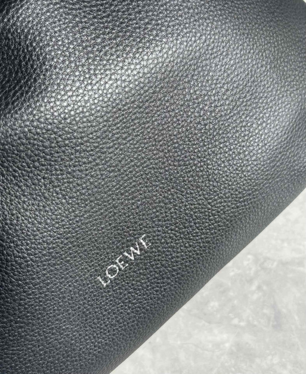 Lowee Medium Flamenco purse-30*20*10.5cm [C21JP-030619] CELINE CHANEL ACCESSORIES LOEWE SHOES LOUIS VUITTON DIRO YSL OTHER BRAND HANDBAGS BALENCIAGA BOTTEGA VENETA GOYARD HERMES BURBERRY VALENTINO GUCCI FENDI MIUMIU CHLOE PRADA BVLGARI SUITCASE NEW ARRIVAL 
