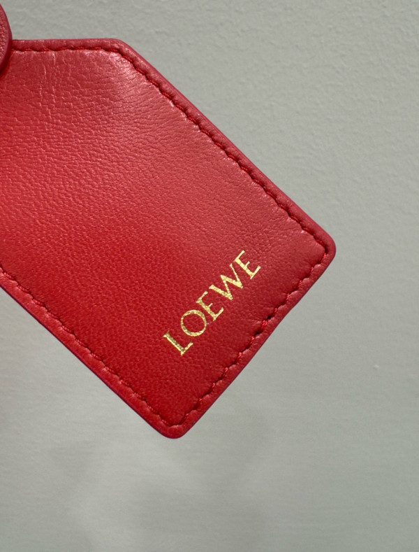LOWEE PUZZLE BAG-18*12*7.5CM [C21JP-025458] CELINE CHANEL ACCESSORIES LOEWE SHOES LOUIS VUITTON DIRO YSL OTHER BRAND HANDBAGS BALENCIAGA BOTTEGA VENETA GOYARD HERMES BURBERRY VALENTINO GUCCI FENDI MIUMIU CHLOE PRADA BVLGARI SUITCASE NEW ARRIVAL 