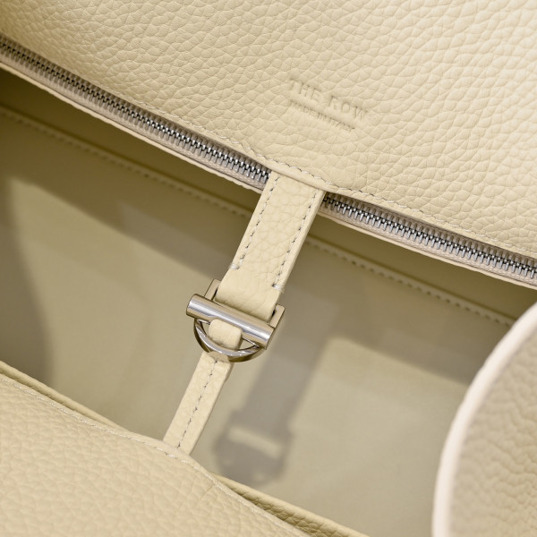 THE ROW MARGAUX 12 - 38x18x23CM [C21JN-082908] CELINE CHANEL ACCESSORIES LOEWE SHOES LOUIS VUITTON DIRO YSL OTHER BRAND HANDBAGS BALENCIAGA BOTTEGA VENETA GOYARD HERMES BURBERRY VALENTINO GUCCI FENDI MIUMIU CHLOE PRADA BVLGARI SUITCASE NEW ARRIVAL 