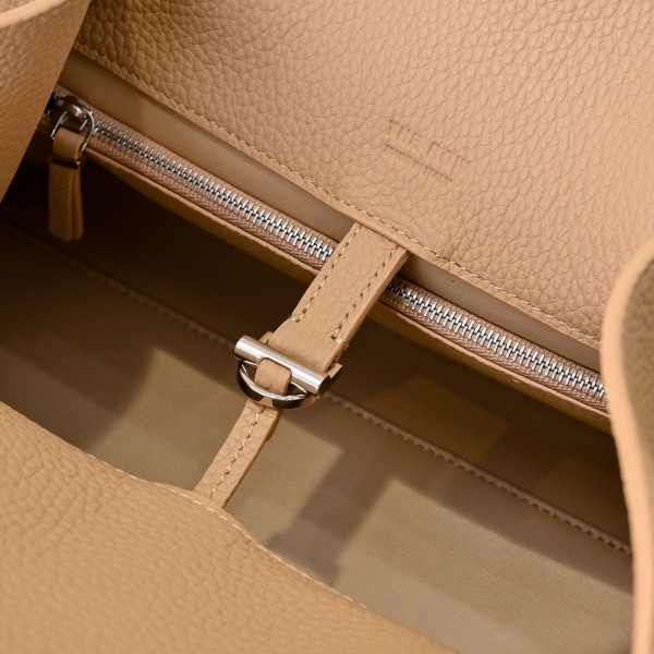 THE ROW MARGAUX 12 - 38x18x23CM [C21JN-082821] CELINE CHANEL ACCESSORIES LOEWE SHOES LOUIS VUITTON DIRO YSL OTHER BRAND HANDBAGS BALENCIAGA BOTTEGA VENETA GOYARD HERMES BURBERRY VALENTINO GUCCI FENDI MIUMIU CHLOE PRADA BVLGARI SUITCASE NEW ARRIVAL 
