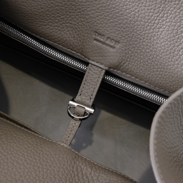 THE ROW MARGAUX 12 - 38x18x23CM [C21JN-082430] CELINE CHANEL ACCESSORIES LOEWE SHOES LOUIS VUITTON DIRO YSL OTHER BRAND HANDBAGS BALENCIAGA BOTTEGA VENETA GOYARD HERMES BURBERRY VALENTINO GUCCI FENDI MIUMIU CHLOE PRADA BVLGARI SUITCASE NEW ARRIVAL 
