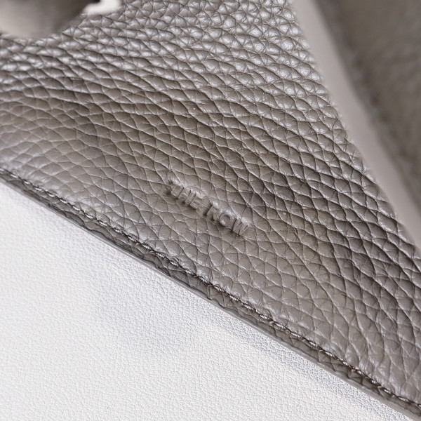 THE ROW MARGAUX 12 - 38x18x23CM [C21JN-082430] CELINE CHANEL ACCESSORIES LOEWE SHOES LOUIS VUITTON DIRO YSL OTHER BRAND HANDBAGS BALENCIAGA BOTTEGA VENETA GOYARD HERMES BURBERRY VALENTINO GUCCI FENDI MIUMIU CHLOE PRADA BVLGARI SUITCASE NEW ARRIVAL 