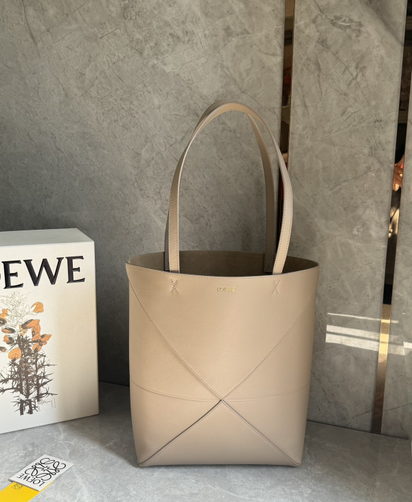 (image for) Lowee Puzzle Fold medium Tote - 25.5X14.5X31.5cm