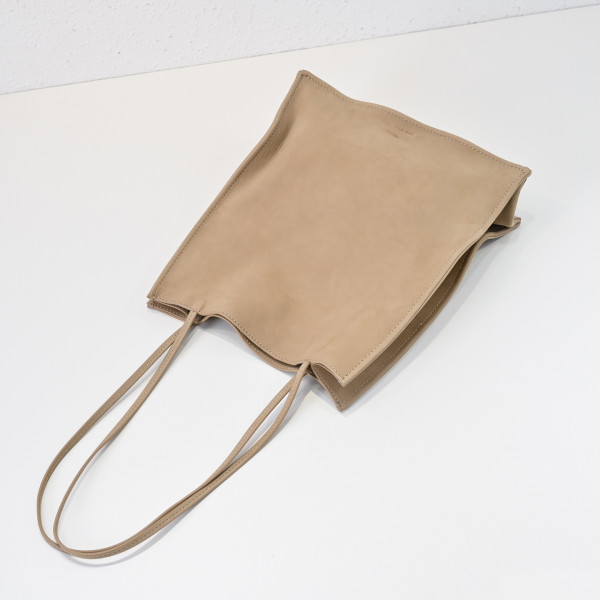 The row To Go large tote bag - 24x28x9.5CM [C21JN-080755] CELINE CHANEL ACCESSORIES LOEWE SHOES LOUIS VUITTON DIRO YSL OTHER BRAND HANDBAGS BALENCIAGA BOTTEGA VENETA GOYARD HERMES BURBERRY VALENTINO GUCCI FENDI MIUMIU CHLOE PRADA BVLGARI SUITCASE NEW ARRIVAL 