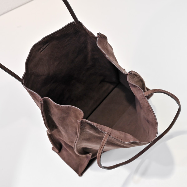 The row To Go large tote bag - 24x28x9.5CM [C21JN-080606] CELINE CHANEL ACCESSORIES LOEWE SHOES LOUIS VUITTON DIRO YSL OTHER BRAND HANDBAGS BALENCIAGA BOTTEGA VENETA GOYARD HERMES BURBERRY VALENTINO GUCCI FENDI MIUMIU CHLOE PRADA BVLGARI SUITCASE NEW ARRIVAL 