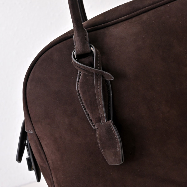 The row Park Bowling bag - 32*13*28CM [C21JN-080236] CELINE CHANEL ACCESSORIES LOEWE SHOES LOUIS VUITTON DIRO YSL OTHER BRAND HANDBAGS BALENCIAGA BOTTEGA VENETA GOYARD HERMES BURBERRY VALENTINO GUCCI FENDI MIUMIU CHLOE PRADA BVLGARI SUITCASE NEW ARRIVAL 